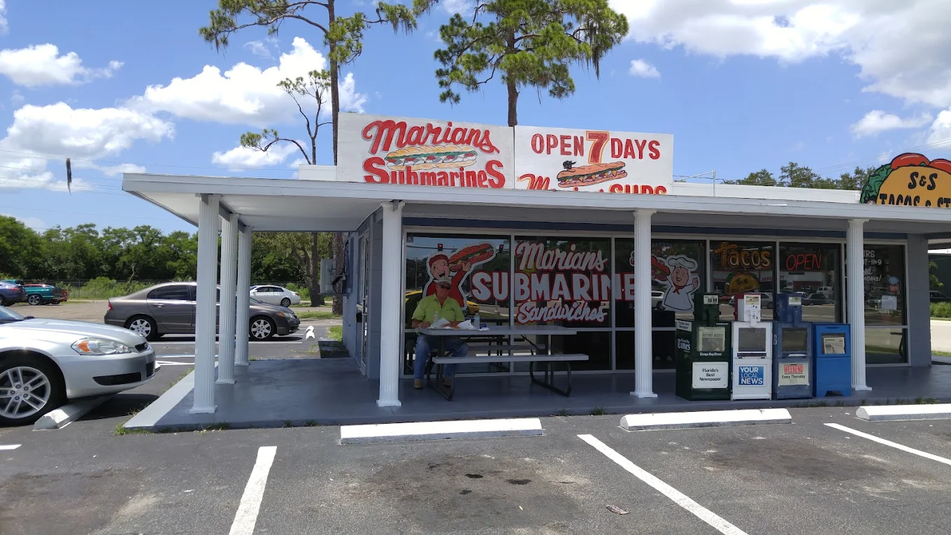 The shop on U.S. 41. Open 7 days.